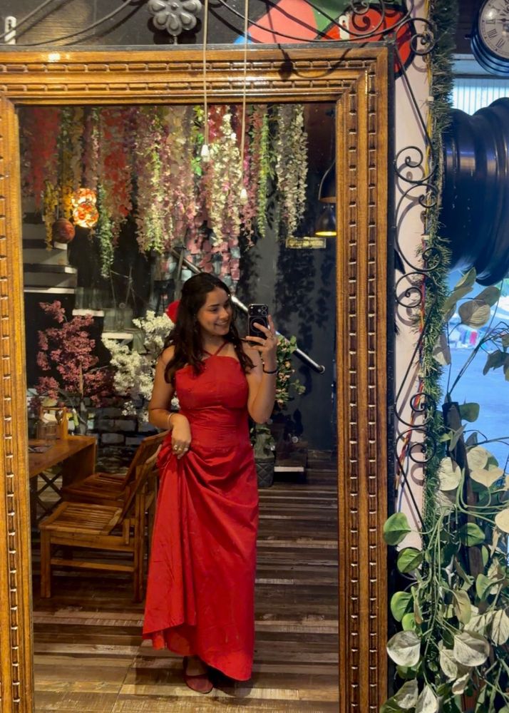 Elegant Red Halter Neck Maxi Dresswith corset back