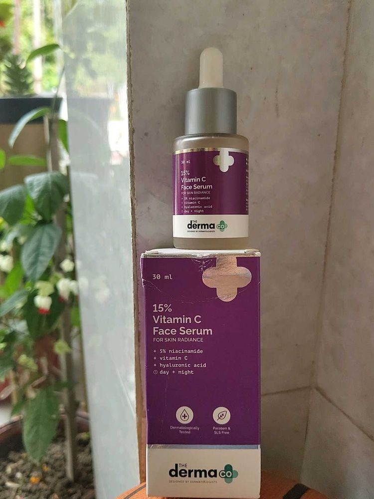 Derma Co 15% Vitamin C Face Serum