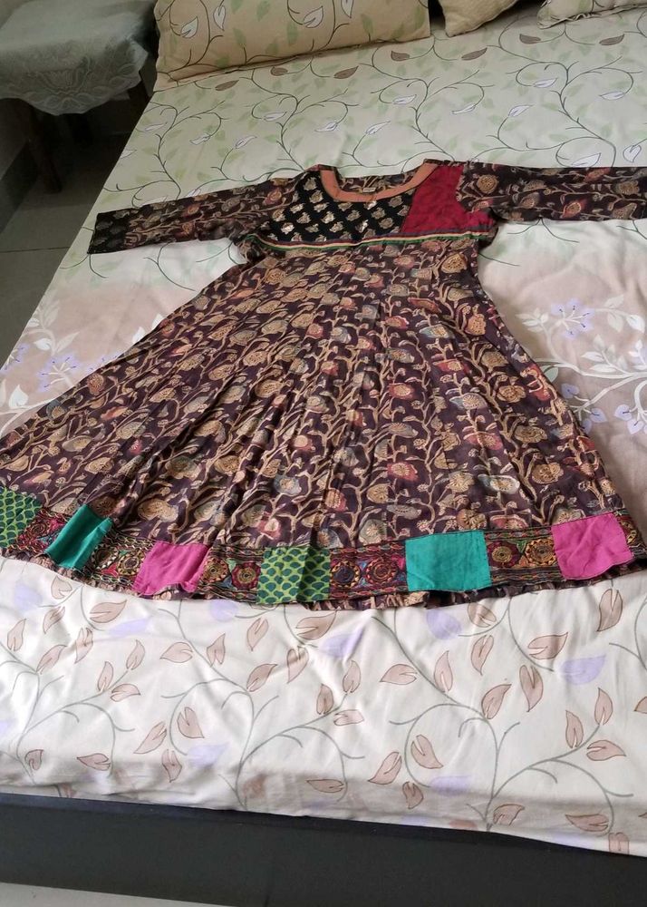 Beautiful Indian Kurta Set-Free delivery