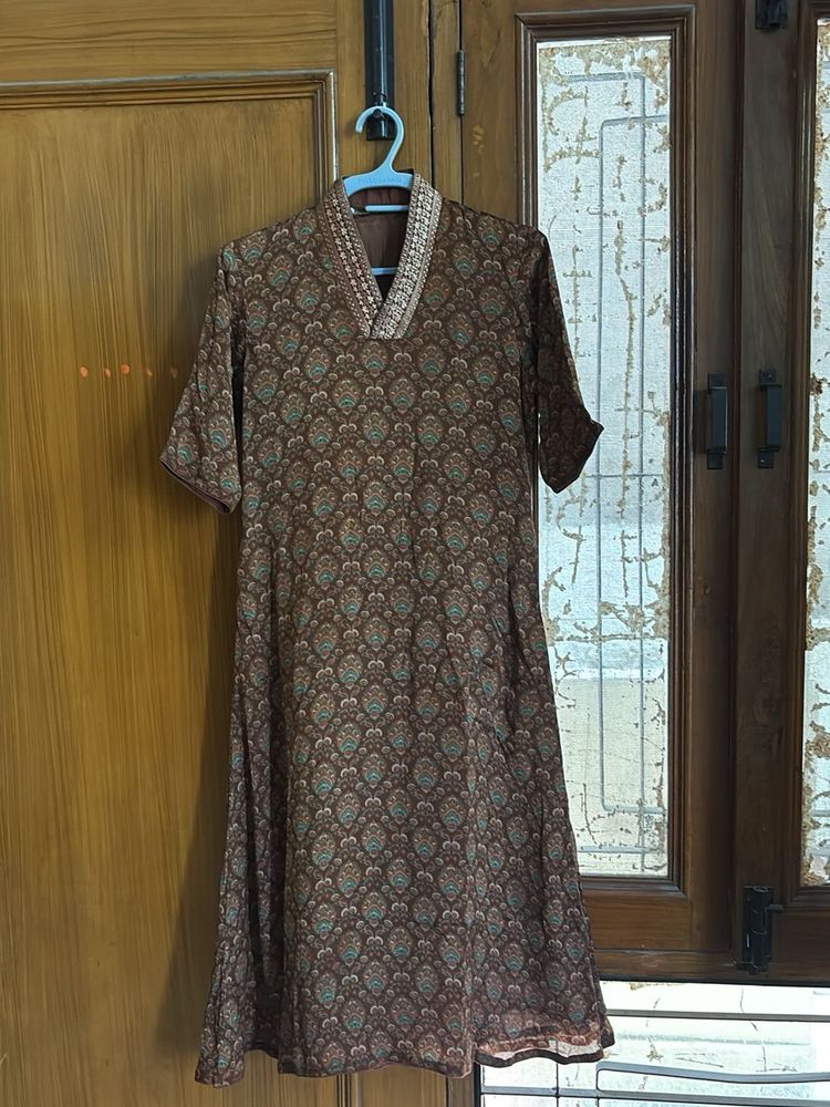 Stylish delicate  V neckline brown kurta