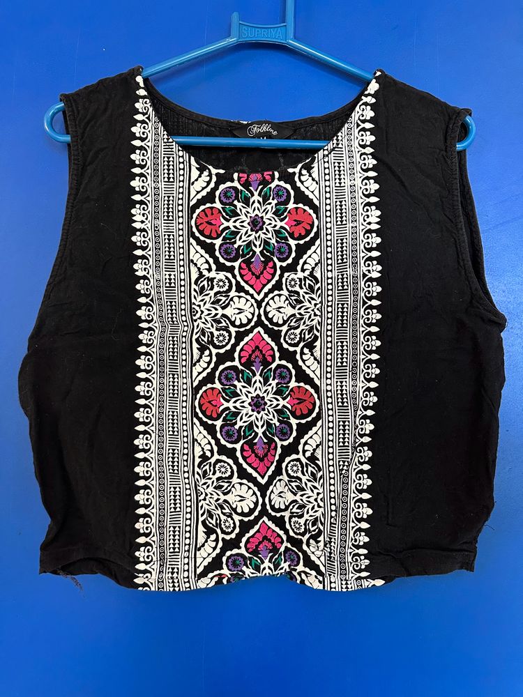 Beautiful Black Crop Top