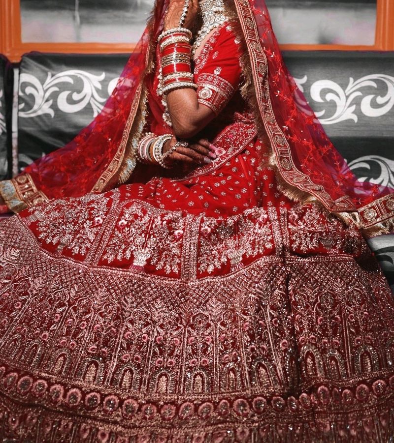 Royal Bridal Lehenga Manish Malhotra 1s