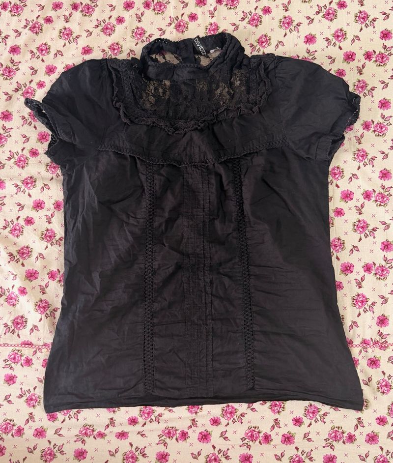 Black Victorian High-Neck Lace Blouse