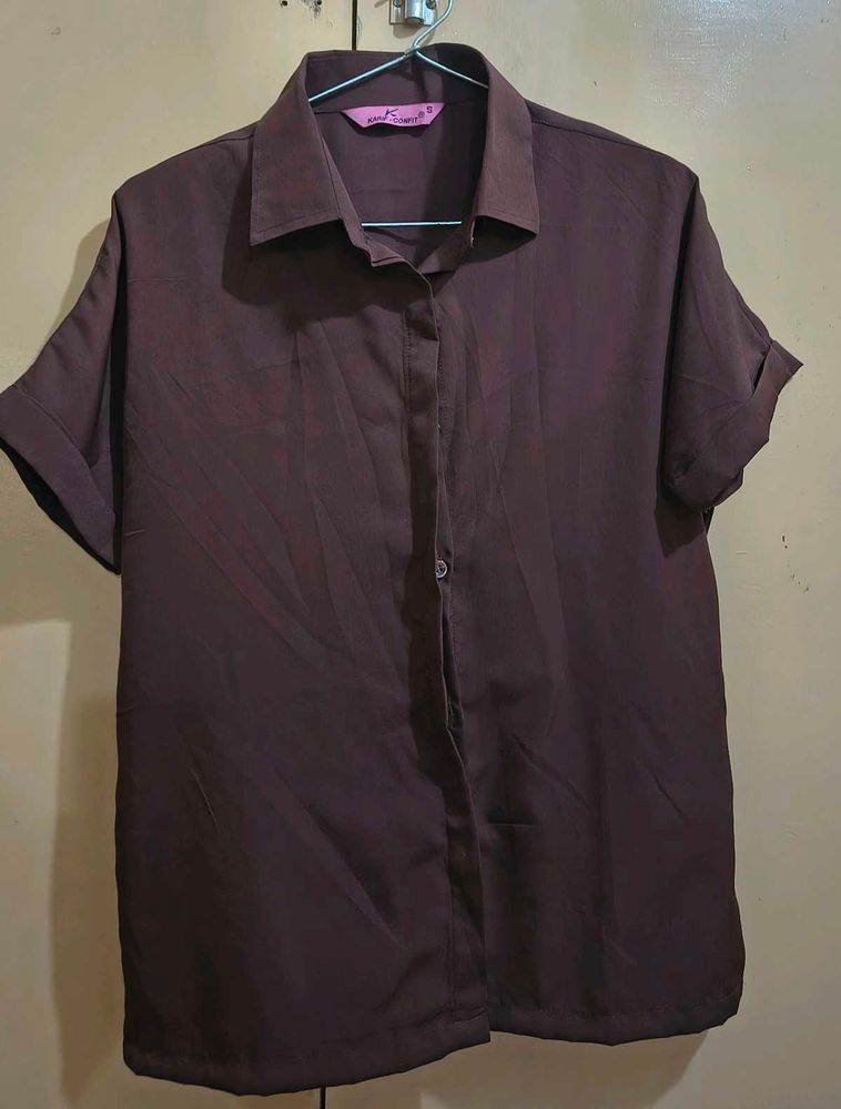 Stylish Maroon Button-Up Shirt❤️😍