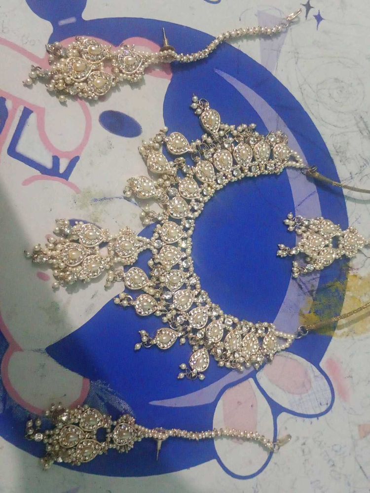 Exquisite Bridal Jewellery Set