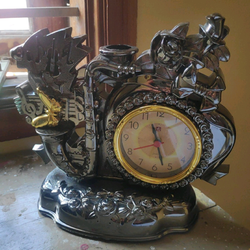 Side table clock with alaram