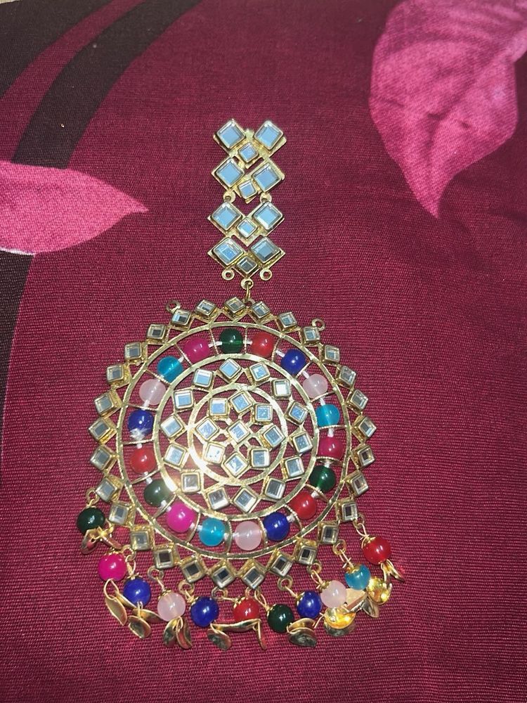 Ethnic Indian Maang Tikka