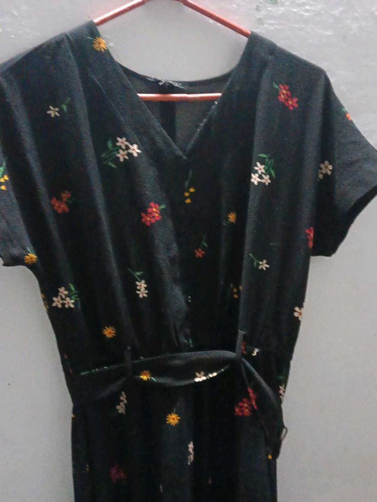 Floral V-Neck Dress