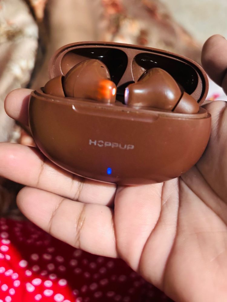 Hoppup Wireless Earbuds Brown