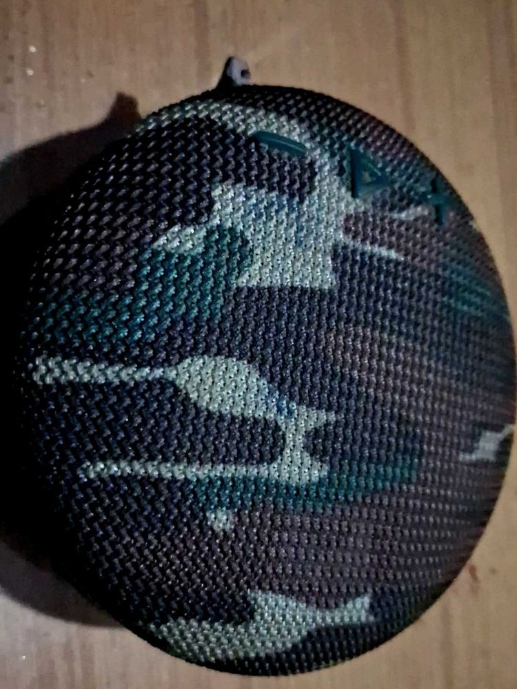 [Pepe jeans edition] Portable Camouflage Bluetooth