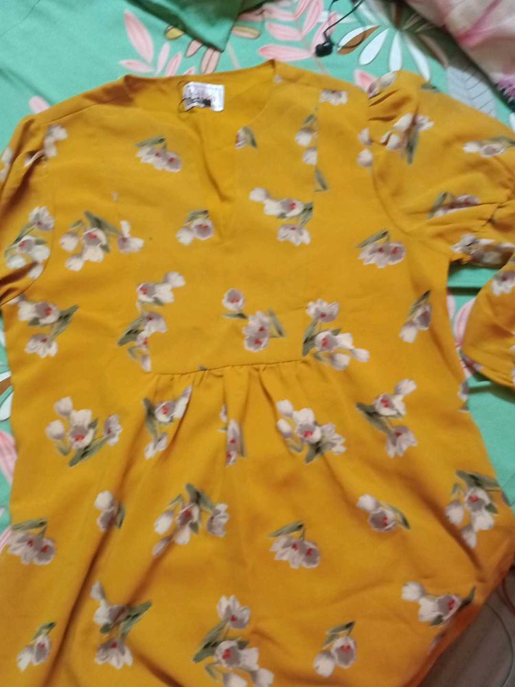 Mustard Yellow Floral Print Top