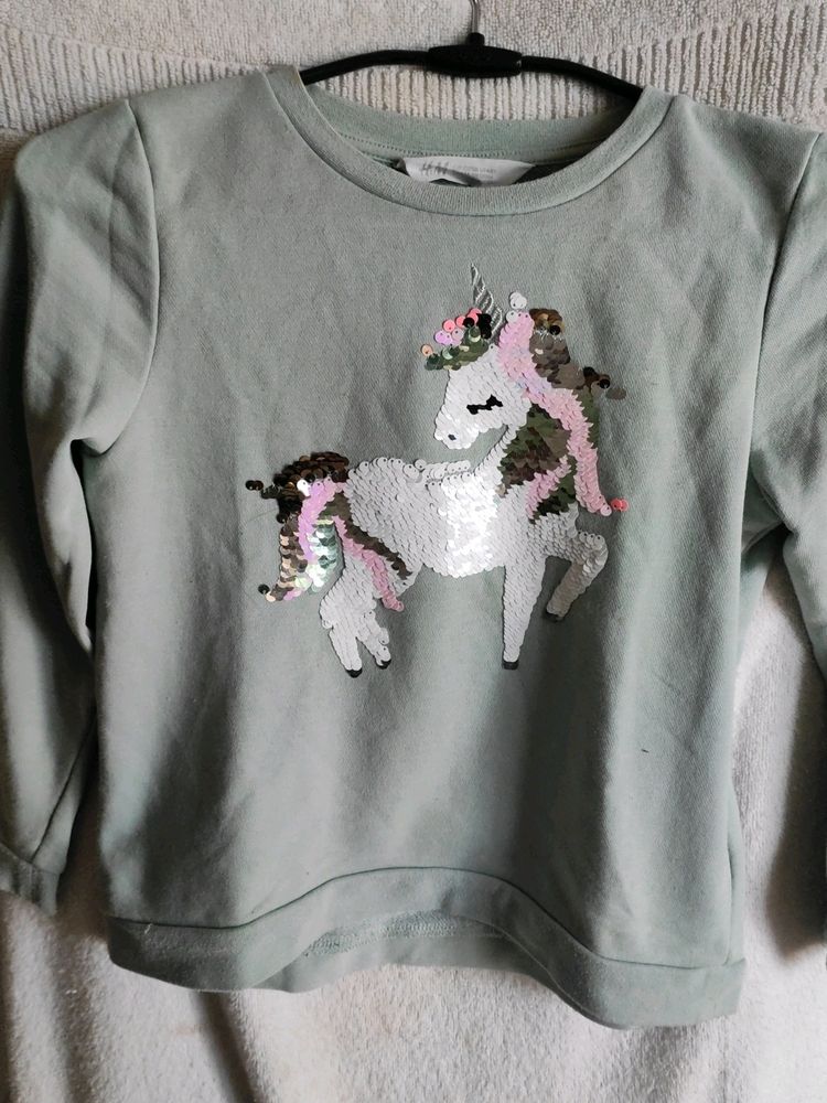 H&amp;M Brand Unicorn Top