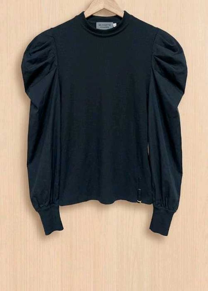 Black Puff Sleeve Top