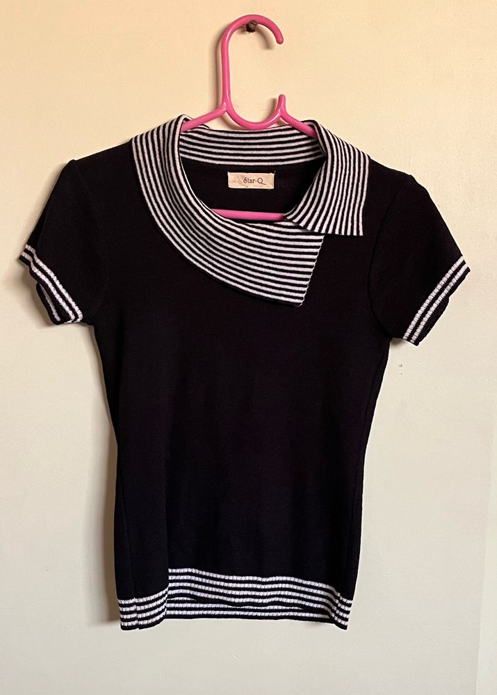 Black/white Crop  T-shirt