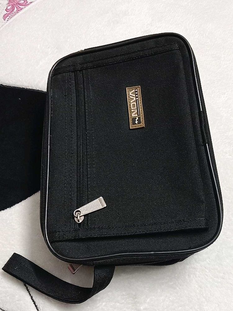 black bag with 4 compartments