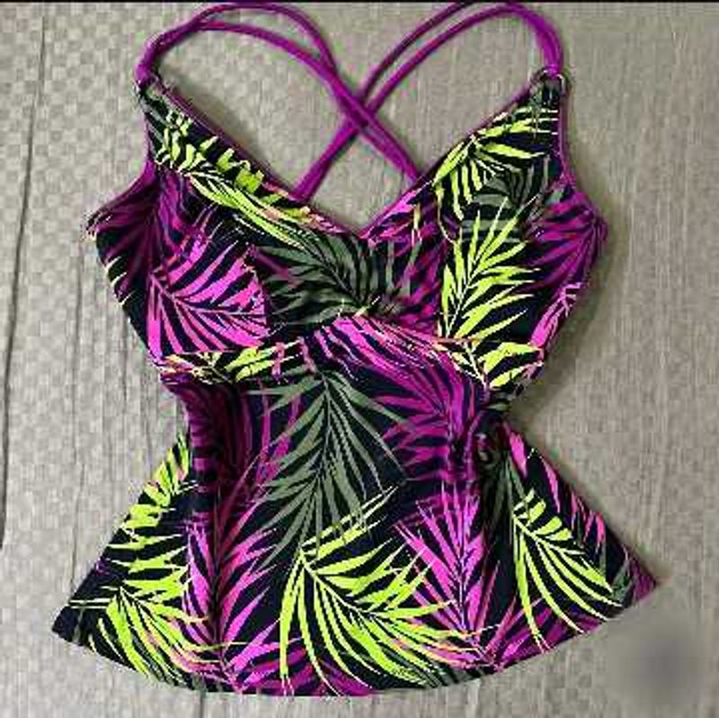 Y2K botanical print top