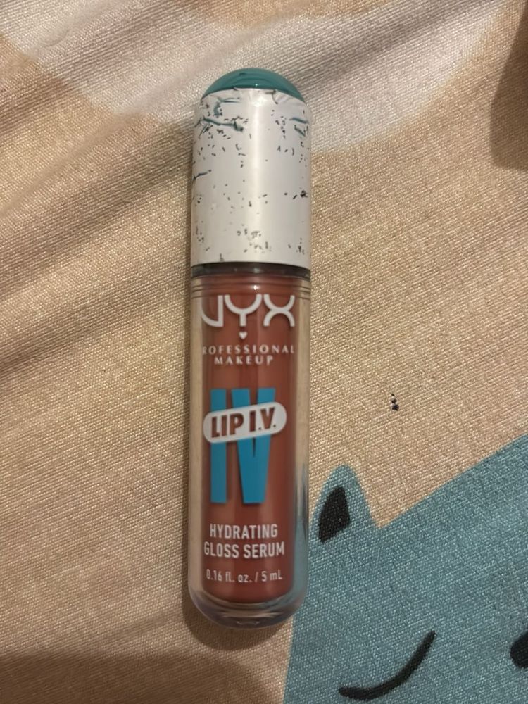 NYX LIP IV Hydrating Gloss Serum