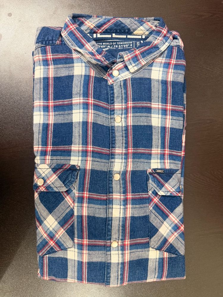 Men's Blue Button-Up Shirt