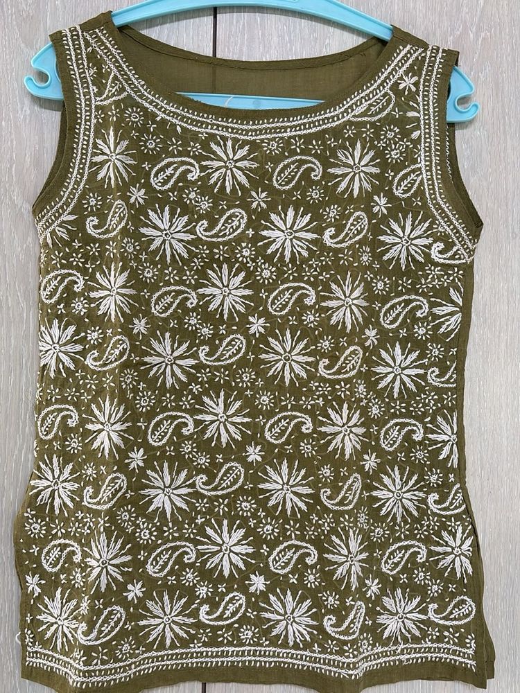 Embroidered Olive Green Sleeveless Kurta