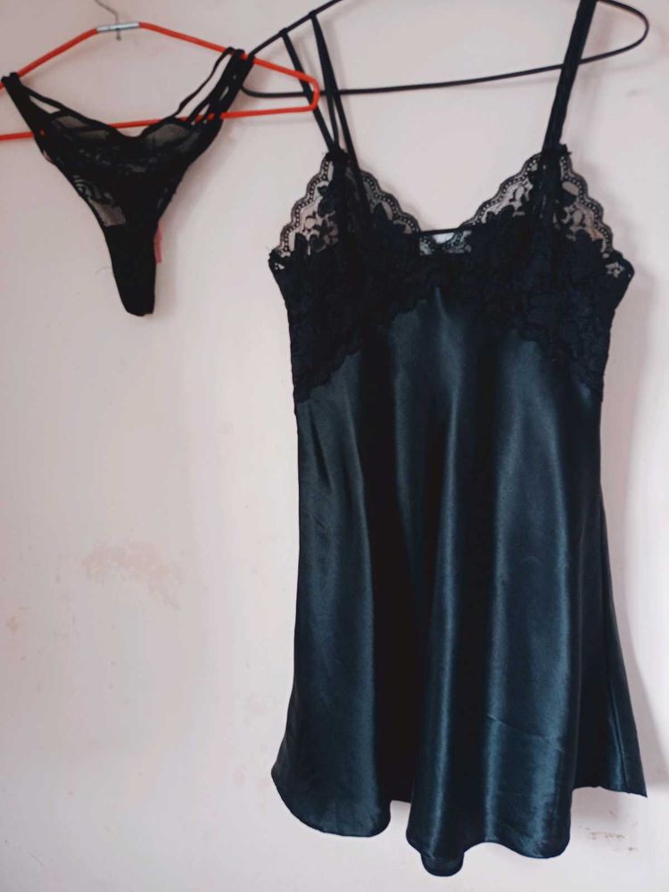 Black Lace Lingerie Set