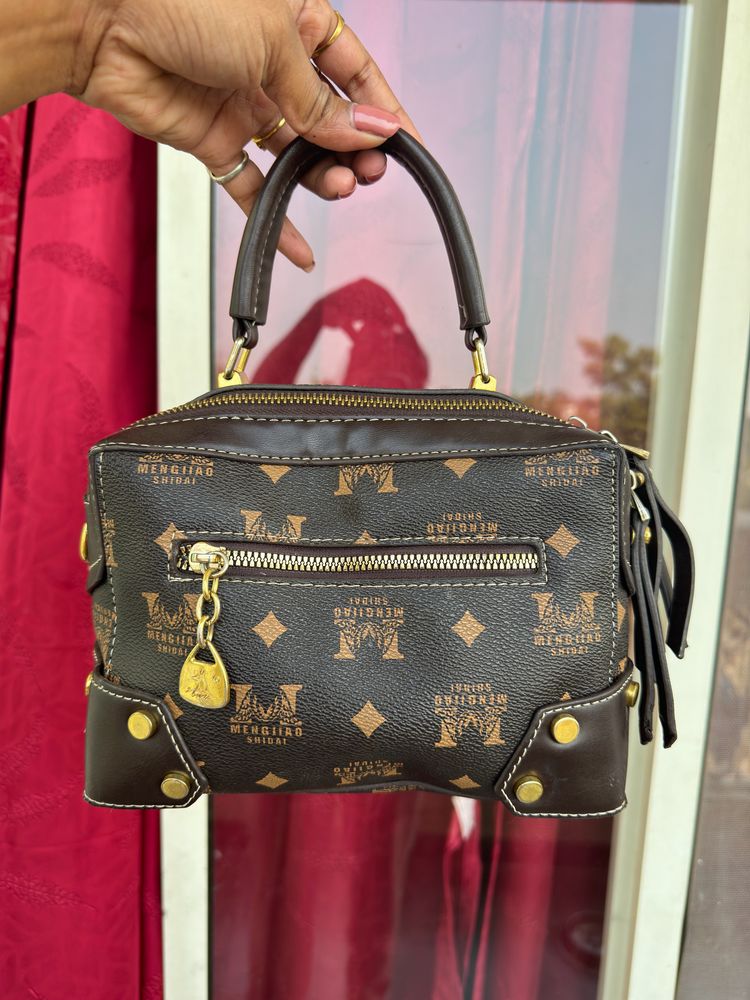 Hand bags