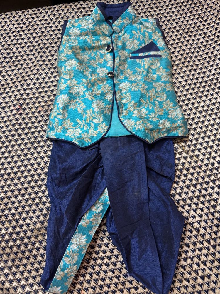 Stylish Blue Ethnic Kurta Set for Men