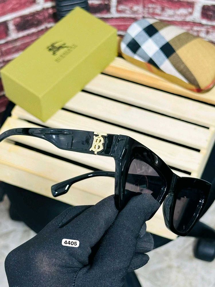 Burberry Black Sunglasses