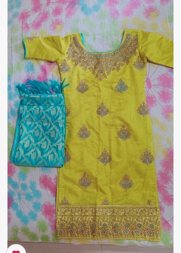 Party Wear Stylish Embroidered Kurta With Dupatta