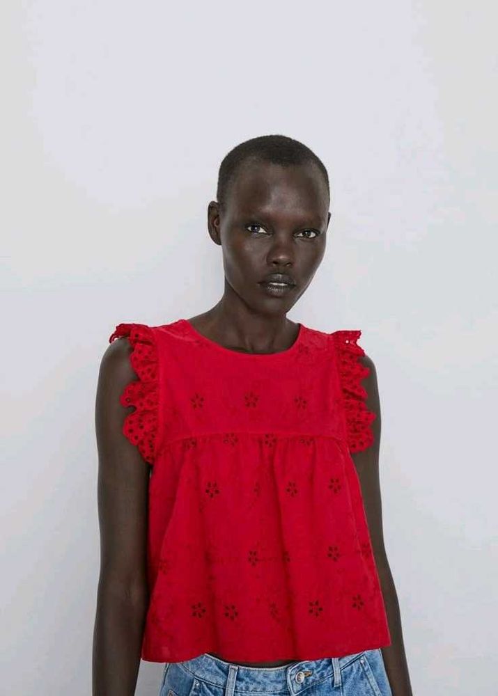 Chic Red Broderie Anglaise Top