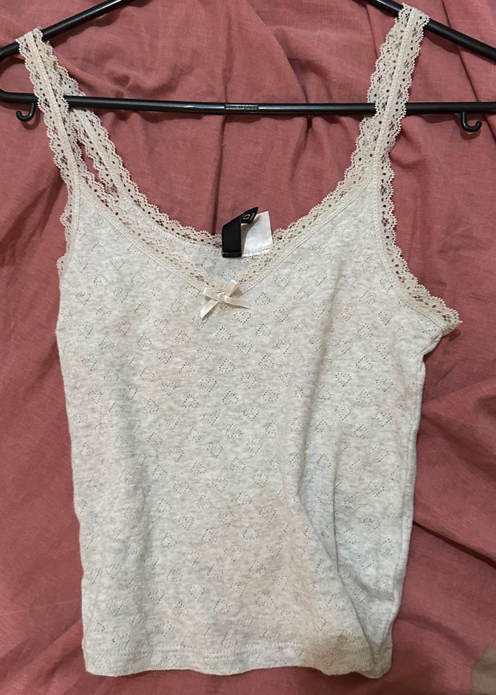 lace trimmed grey heart cami top y2k