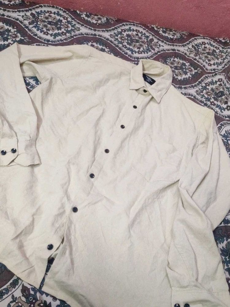 Men's Classic Button-Down Shirt
