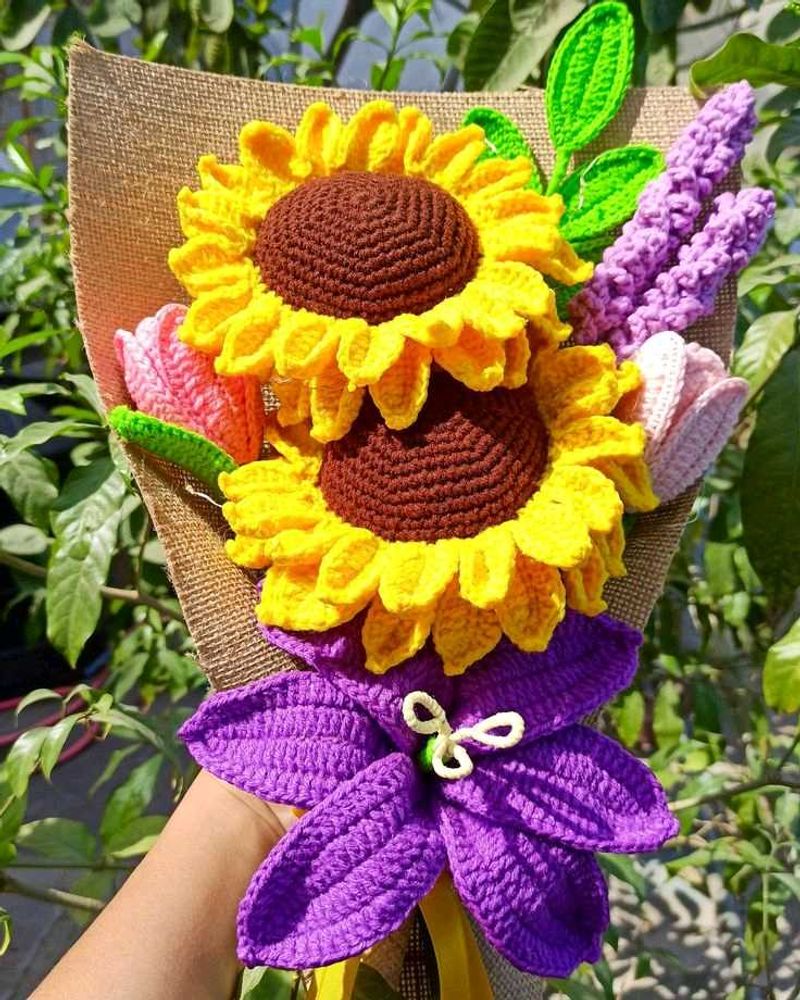 Handmade Crochet Flower Bouquet