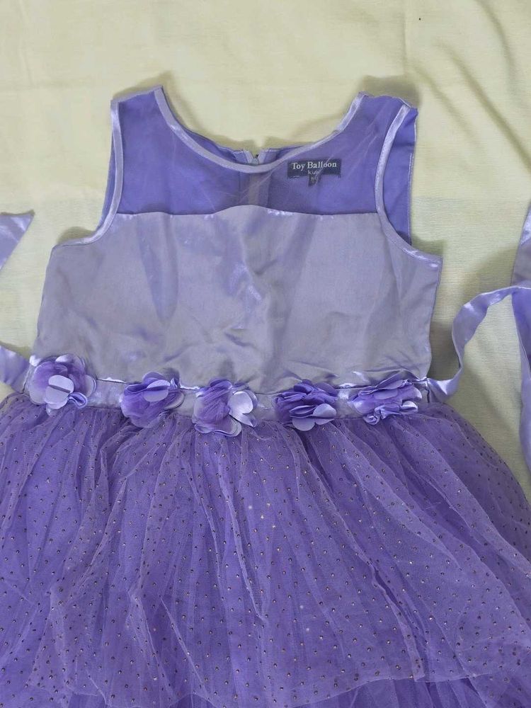 Girls Lavender Partywear Net Gown