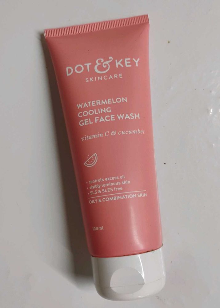 Dot &amp; Key Watermelon Cooling Gel Face Wash