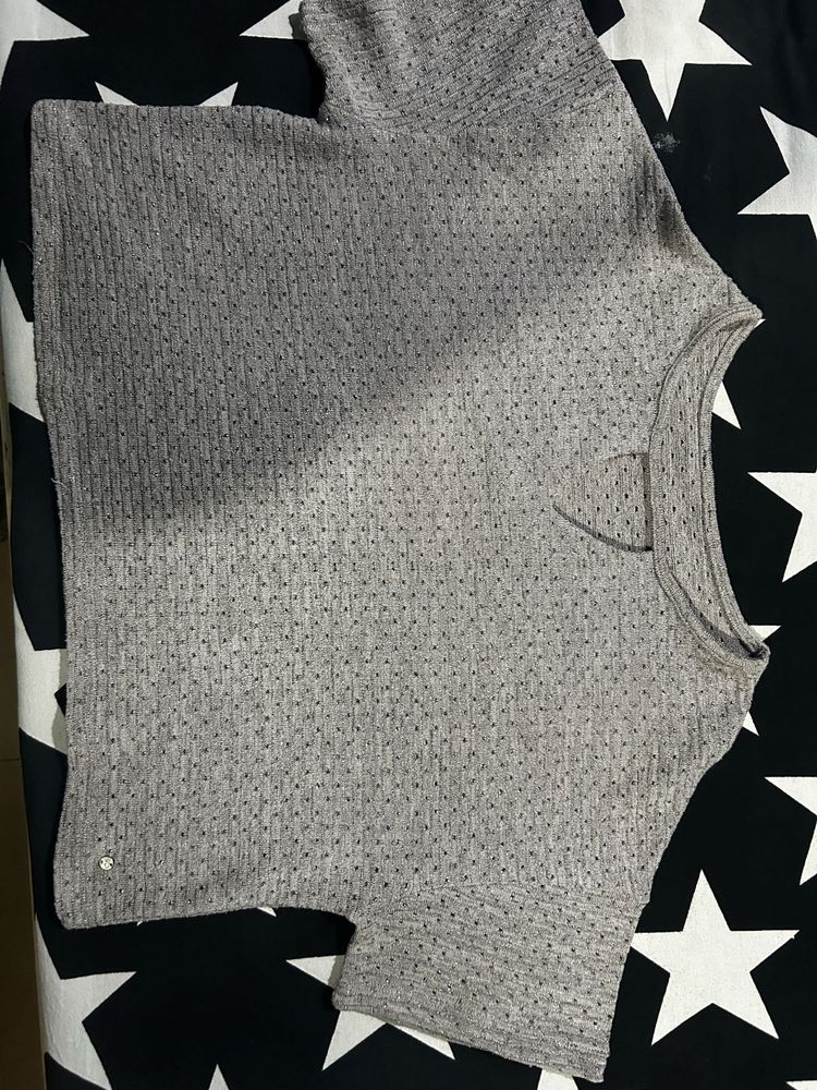 Grey Textured Cropped Top