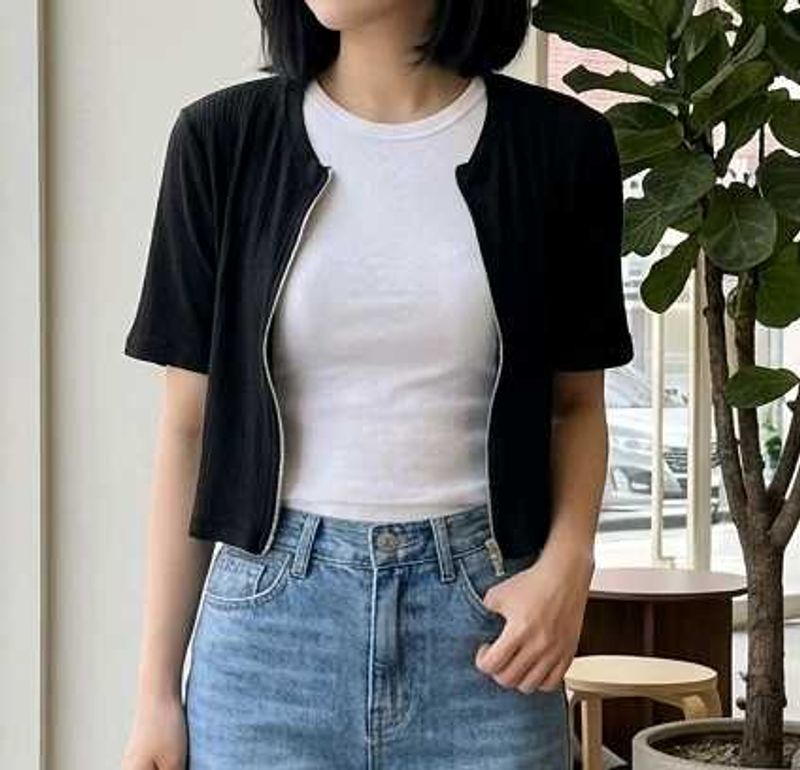 Cropped shrug