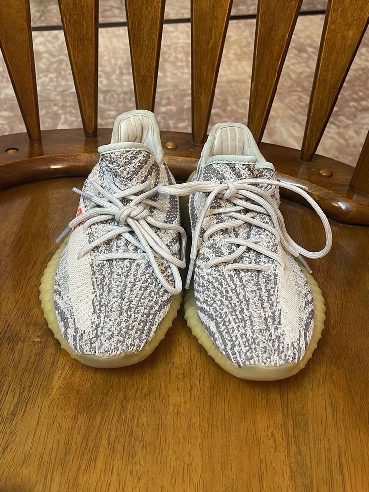 Trendy Sneakers - Stylish Everyday Kicks