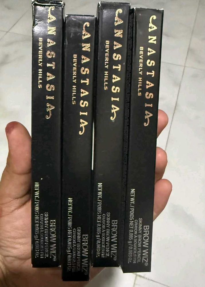 Anastasia beverly hills brow wiz