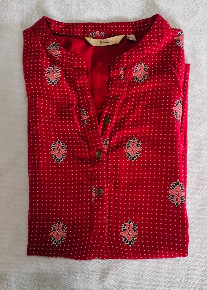 Red branded kurti