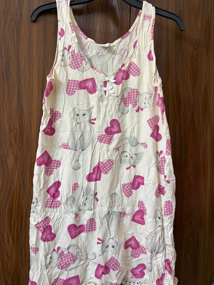 Cute Cat &amp; Heart Print Nightdress