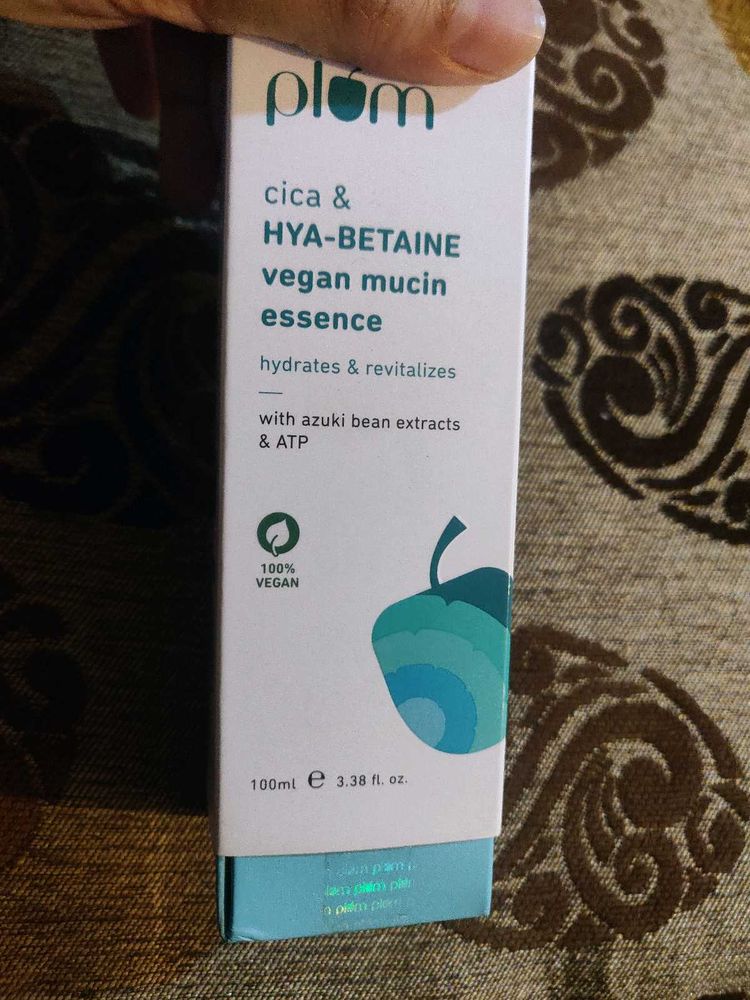 Plum Cica Vegan Mucin Essence