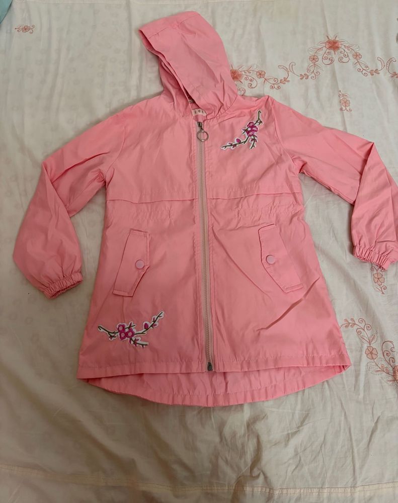 Pink Japanese puffer hoodie jacket for women