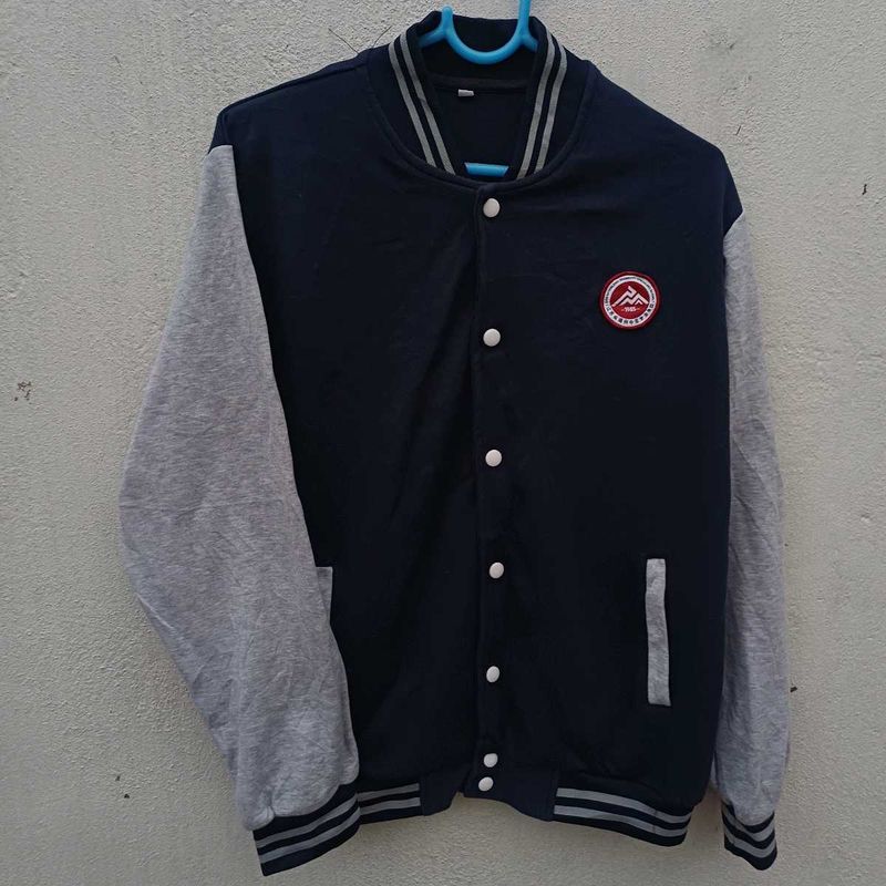 🎽💙navy blue Varsity jacket