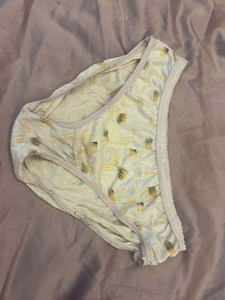 Cute very soft Patterned Panties