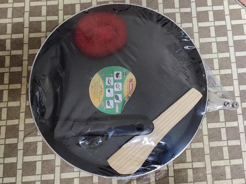 NEW PACKED NONSTICK COOKWARE DOSA TAWA WITH SPATULA AND SCRUBBER
