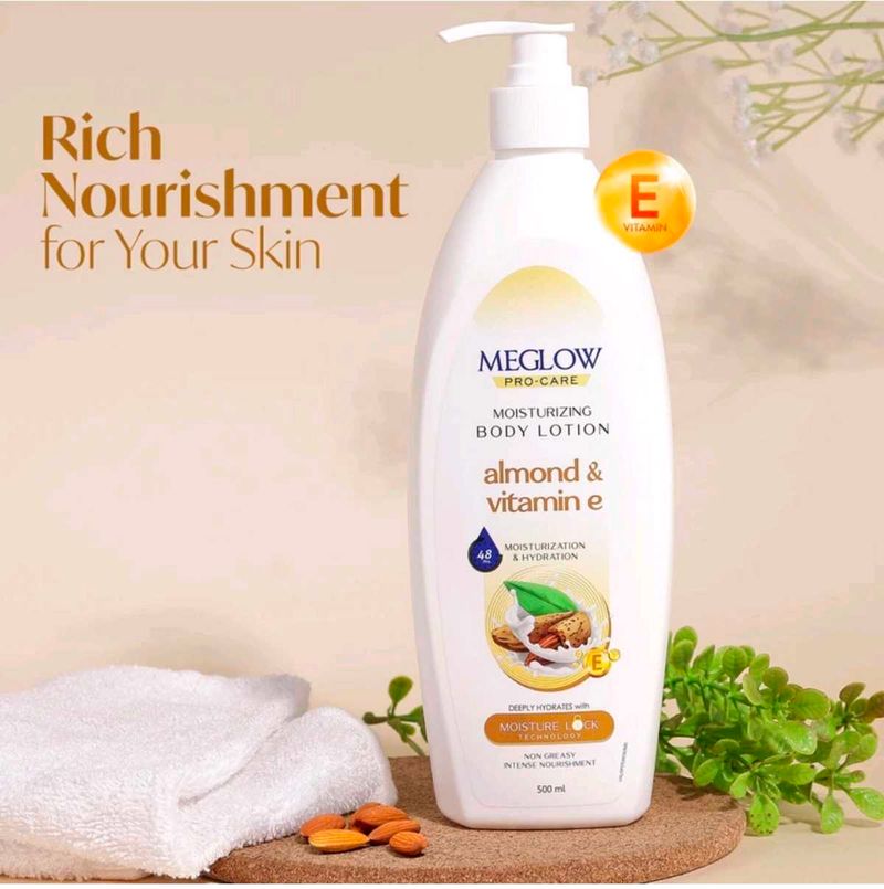 Meglow Moisturizing Body Lotion