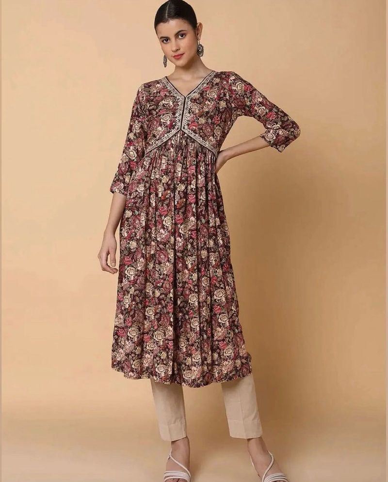 Floral Print V-Neck Kurta