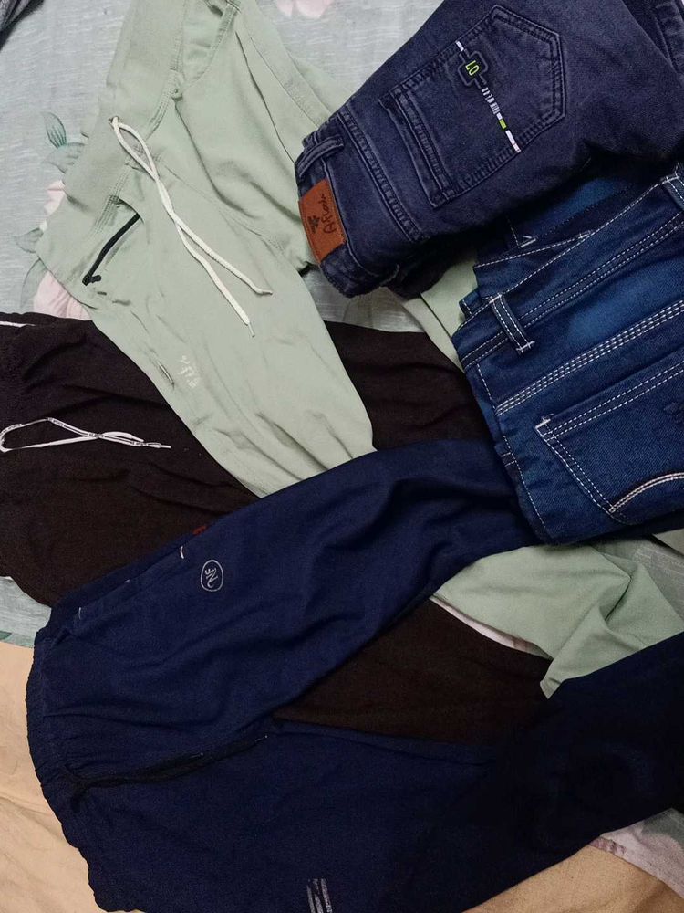 (bundle of 5)Casual lowers &amp; Jeans for boys (11to1