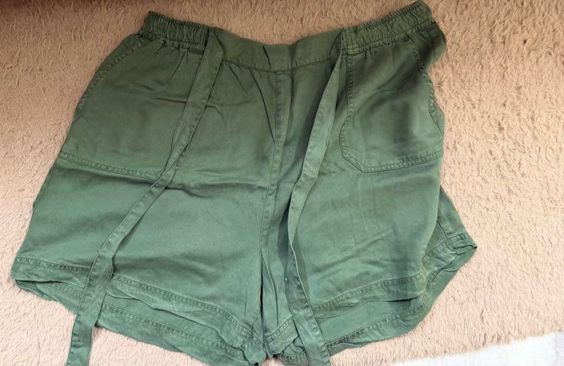 Green Cargo Shorts with Belt