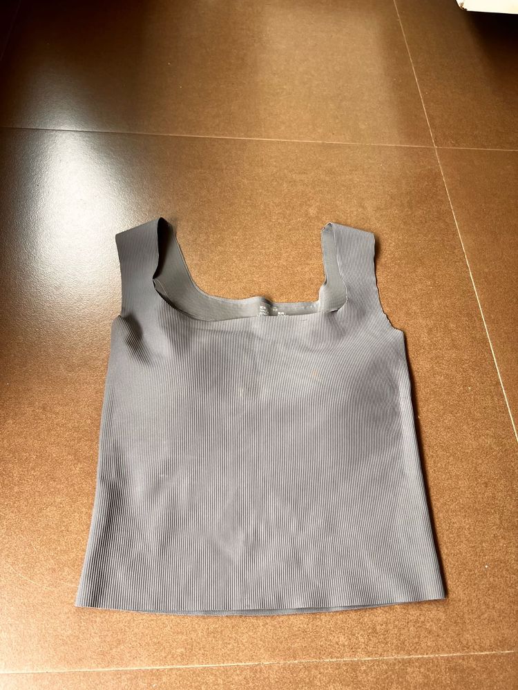 Sleek Grey Ribbed Tank Top